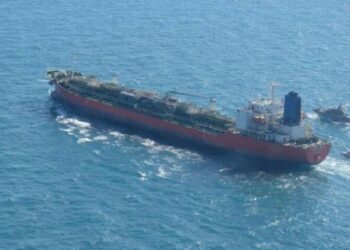 EEUU capturó a los asaltantes de un barco petrolero que fue atacado por rebeldes hutíes frente a las costas de Yemen