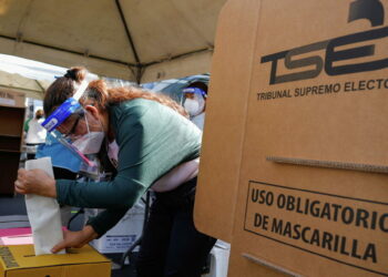 Diáspora votará en línea desde el 6 de enero con DUI con dirección en el extranjero