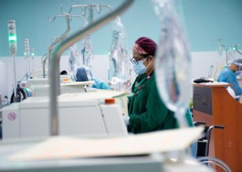 Hospital Regional de Santa Ana del ISSS efectúa 1,200 hemodiálisis mensuales