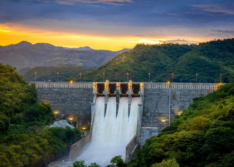 Exportación de energía salvadoreña creció un 89.8 % hasta octubre