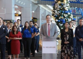 Lanzan Plan de Atención de Fin de Año 2023 en el aeropuerto Internacional de El Salvador