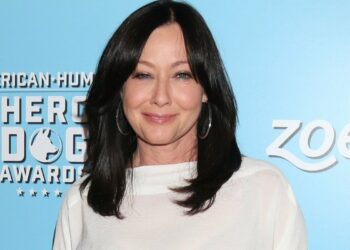 El cáncer de Shannen Doherty se ha extendido a los huesos, pero ella no pierde la esperanza