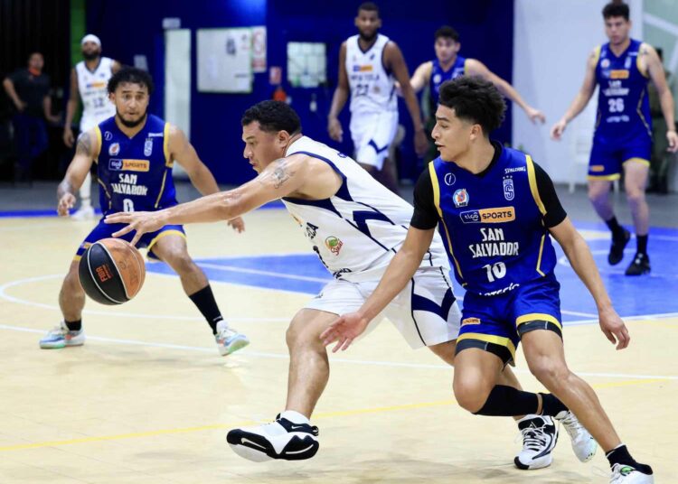 Santa Tecla impide a San Salvador llegar al liderato del baloncesto nacional