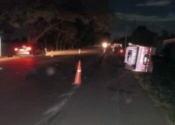 Accidente en carretera Panamericana deja una mujer fallecida y 10 lesionados