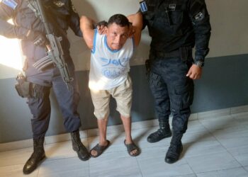 Capturan a colaborador de la MS13 y le incautan tres armas de fuego