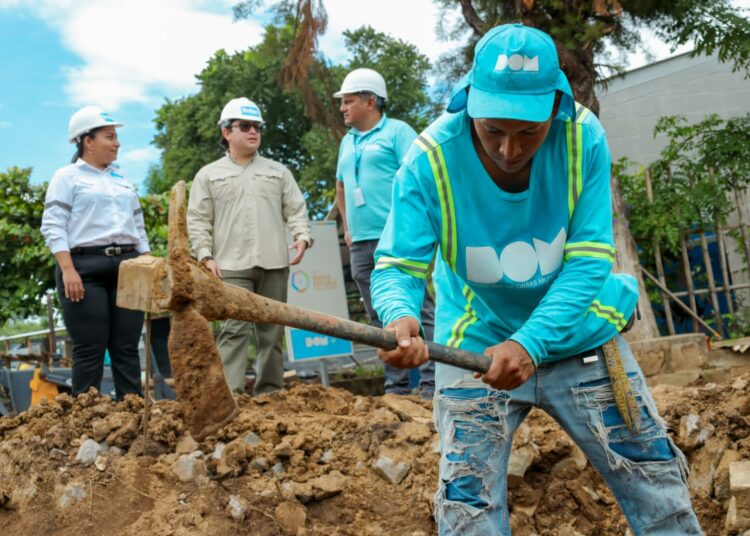 DOM construye Centro Escolar de El Roble, de Ahuachapán
