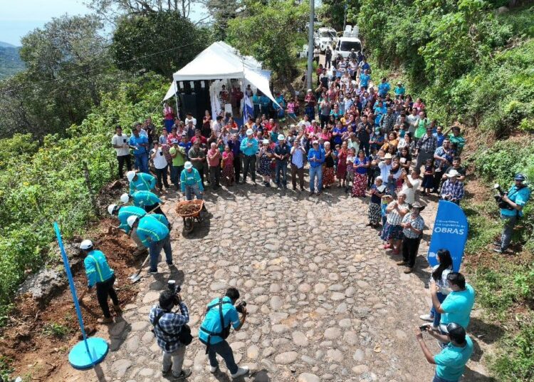 Plan Nacional de Bacheo llega al municipio de Chiltiupán, en La Libertad