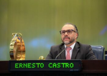 “Hasta hoy, se registran 478 días sin homicidios durante la administración del Presidente Bukele”, destaca Ernesto Castro