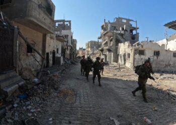 Reportan fuertes combates alrededor de un hospital de Gaza