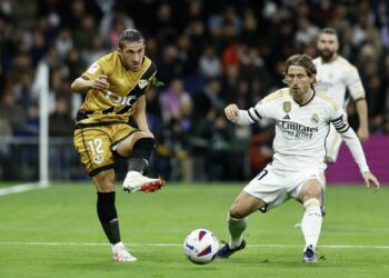 Real Madrid pierde el liderato tras empatar con el Rayo Vallecano