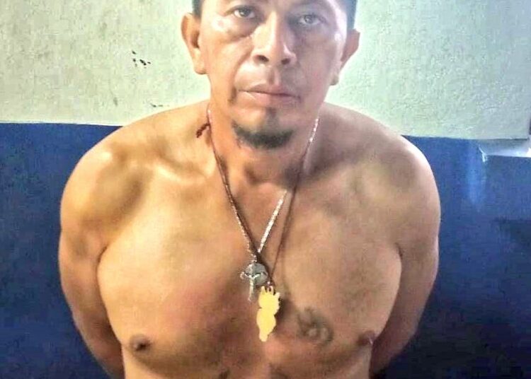 Capturan a homeboy que intentó ocultar sus tatuajes alusivos a las pandillas