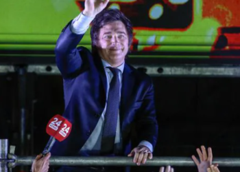 Gobierno salvadoreño felicita al pueblo argentino por realizar elecciones en las que resultó ganador Milei