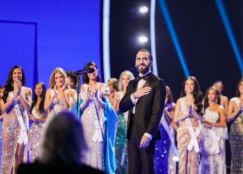 Nayib Bukele: ”Nuestro país los espera con verdadera paz y seguridad”