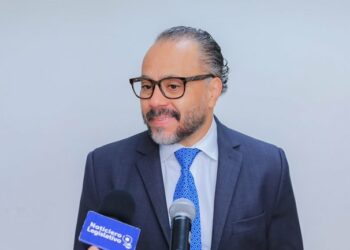 Ernesto Castro destaca importancia de promover la formación profesional de jóvenes