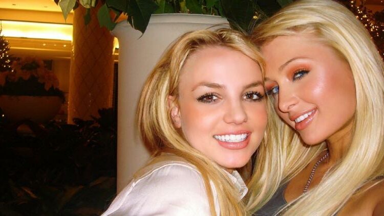 Paris Hilton aseguró que ella y Britney Spears inventaron las selfies