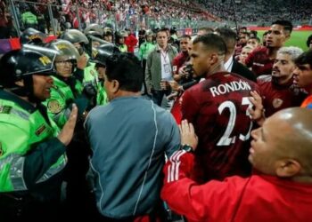 (VIDEO) La policía de Perú agredió a los jugadores de Venezuela en eliminatoria mundialista