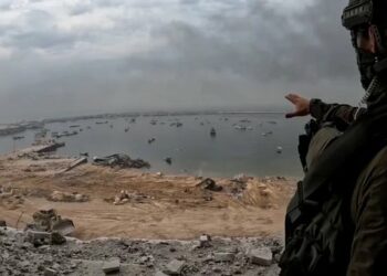 El ejército israelí tomó el puerto de Gaza y destruyó 10 pozos de acceso a los túneles de Hamas