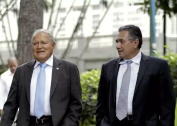 Fiscalía presenta acusación contra Sánchez Cerén por desvío de más de $187 millones