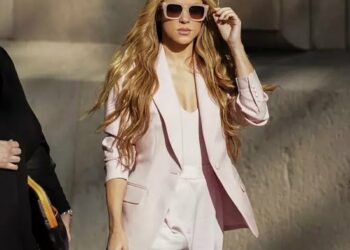 Shakira «culpa» a Piqué por millonario fraude en España