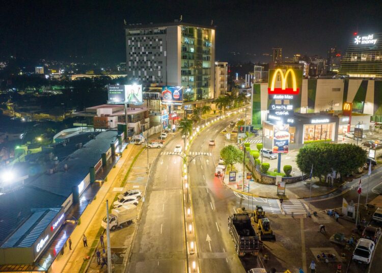 Finalizan trabajos de cableado subterráneo en la Zona Rosa de San Salvador