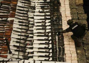 Armas del crimen organizado de México se fabrican en EE.UU.