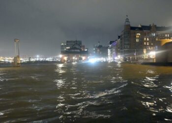 (VIDEOS) Heridos, inundaciones y tráfico ferroviario paralizado por la fuerte tormenta que golpea a Alemania