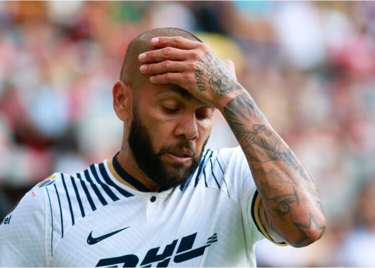 El juicio contra Dani Alves fue programado para el 5 de febrero y podía ser condenado a 9 años de prisión por agresión sexual