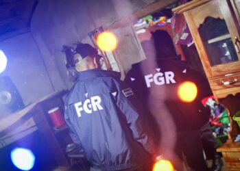 Ordenan captura de sujetos que renovaban permisos de armas de forma ilegal