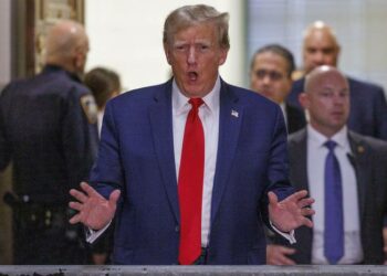 Piden a Suprema Corte determinar sobre inmunidad de Trump