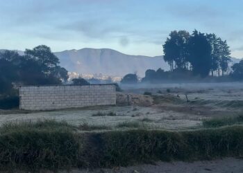 Guatemala sufre temperaturas de bajo cero grados que incluso congelaron un tramo de la carretera panamericana