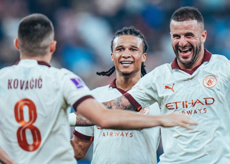 El Manchester City goleó 3-0 a Urawa Red Diamonds y jugará la final del Mundial de Clubes