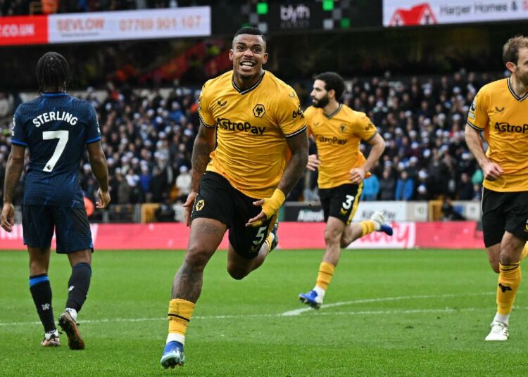 Chelsea pierde por tercera ocasión en cuatro duelos