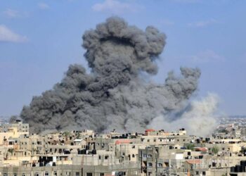 Israel respondió con fuego de artillería a los ataques con misiles disparados desde Siria contra su territorio