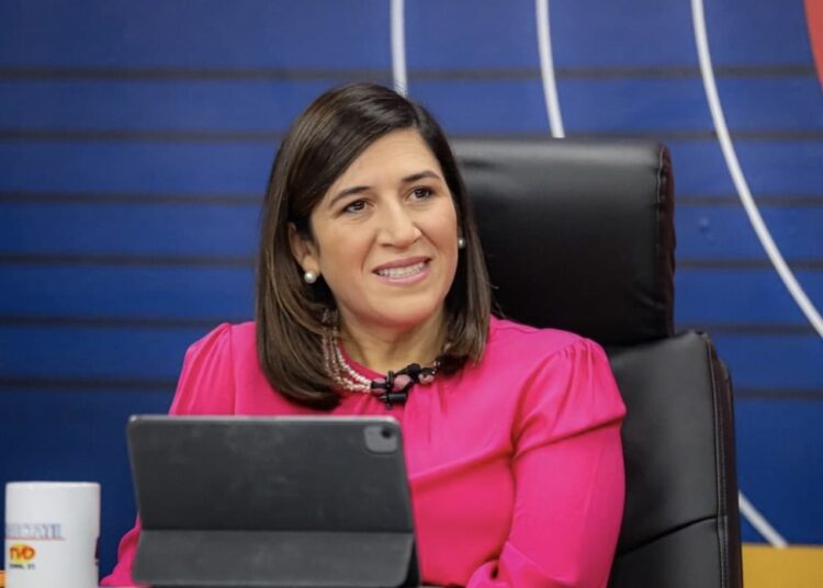 Gobierno brinda beneficios a salvadoreños con programas de facilitación de comercio