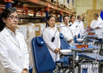 Entregan equipos odontológicos portátiles para beneficiar a la niñez