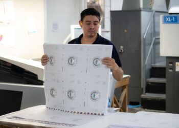 TSE inició proceso de impresión de papeletas para elección de diputados