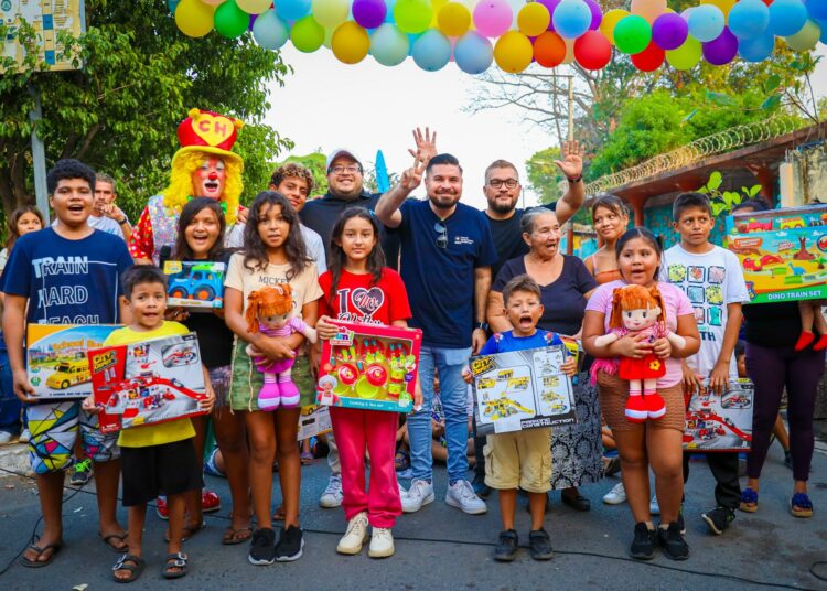Tejido Social desarrolló fiesta navideña a niños de comunidad Conchalío, La Libertad