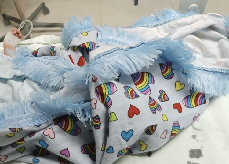 Localizan a bebé que fue robado en el hospital San Juan de Dios, San Miguel