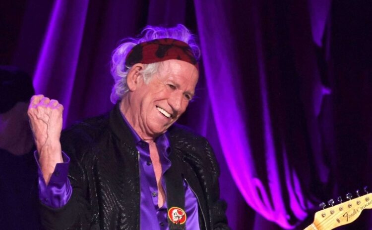 Keith Richards de los Rolling Stones cumple 80