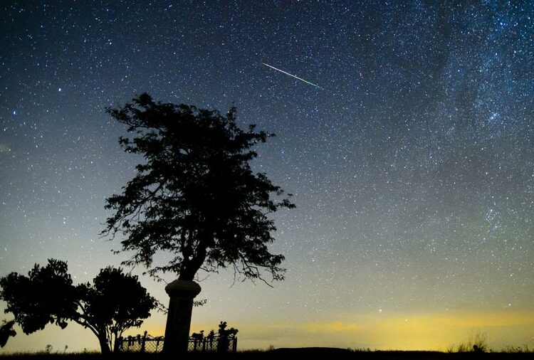 El ‘rey’ de las lluvias de meteoritos alcanzará su punto máximo este jueves