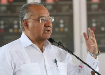 El FBI arrestó a Manuel Rocha, ex embajador de EEUU en Argentina y Bolivia, acusado de espiar para Cuba