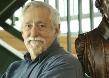 Muere a los 99 años Mike Nussbaum, actor de «Hombres de negro