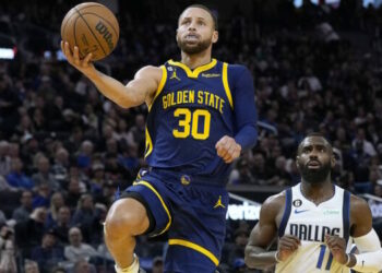 Stephen Curry se convierte en el anotador más decisivo de la NBA