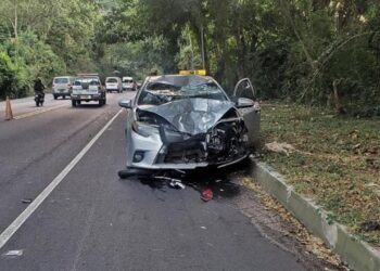 Muere motociclista al ser embestido por un vehículo conducido por una mujer en desvío de Jucuapa
