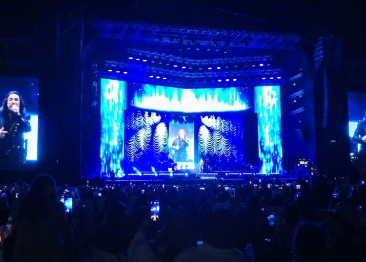 El Buki dio una noche inolvidable en El Salvador con su World Tour