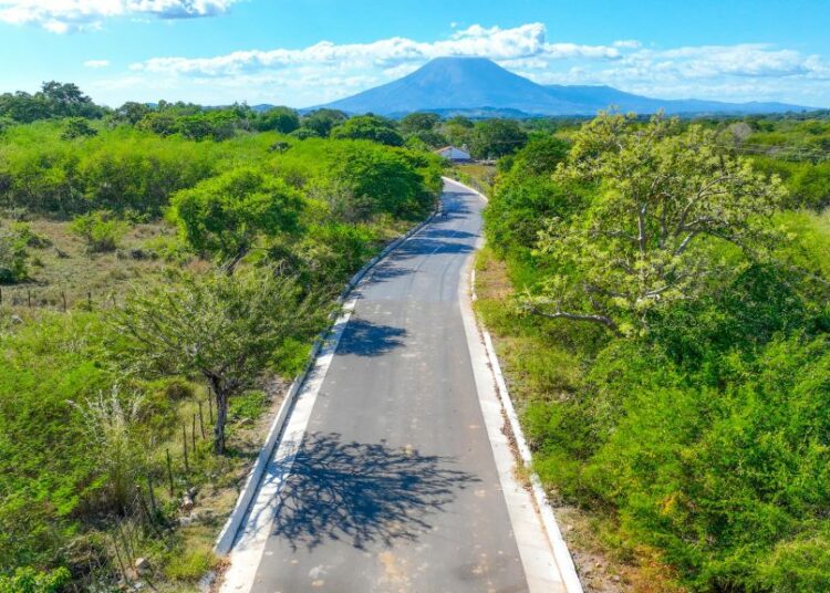 Gobierno recupera más de 2 kilómetros de calle principal de Yayantique, La Unión