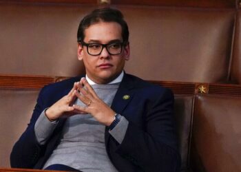 Cámara de Representantes expulsa al congresista de Nueva York George Santos