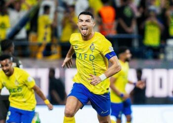 Cristiano Ronaldo anotó un golazo y volvió a hacer historia a los 38 años