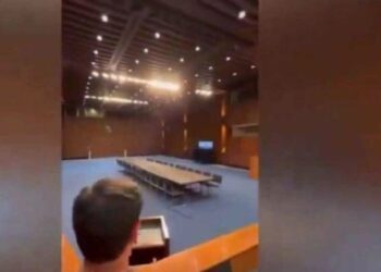 En Senado de los Estados Unidos, pareja gay se grabó teniendo relaciones