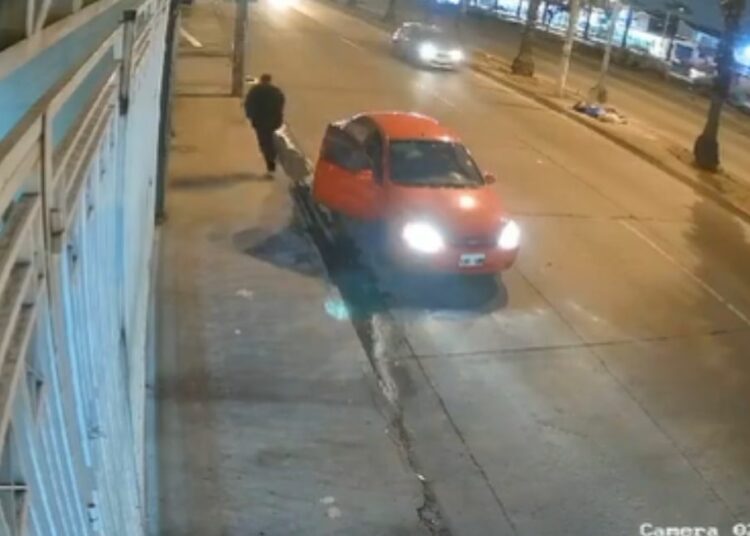 (IMÁGENES FUERTES) En Ecuador, delincuente quedó desmembrado al intentar poner un explosivo